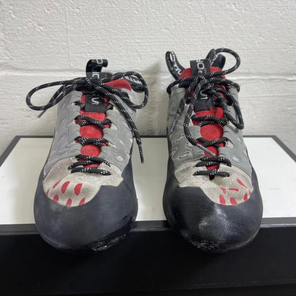 La Sportiva Tarantulace Grey Black Leather Climbing Shoes Lace up Mens 8 US/7 UK
